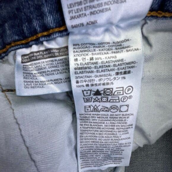 Levi's 505 Jeans Mens 36x32 Medium Wash Blue Denim Straight Leg Zip Fly Classic - Picture 9 of 12